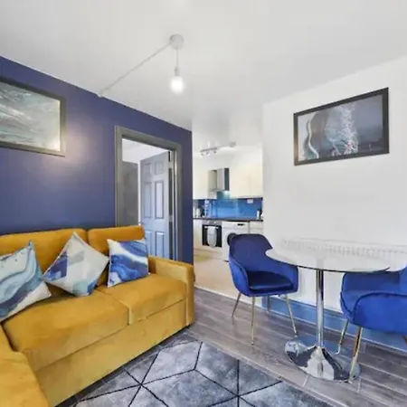 The Exquisite Harrow Gem -Parking Apartment Exterior photo